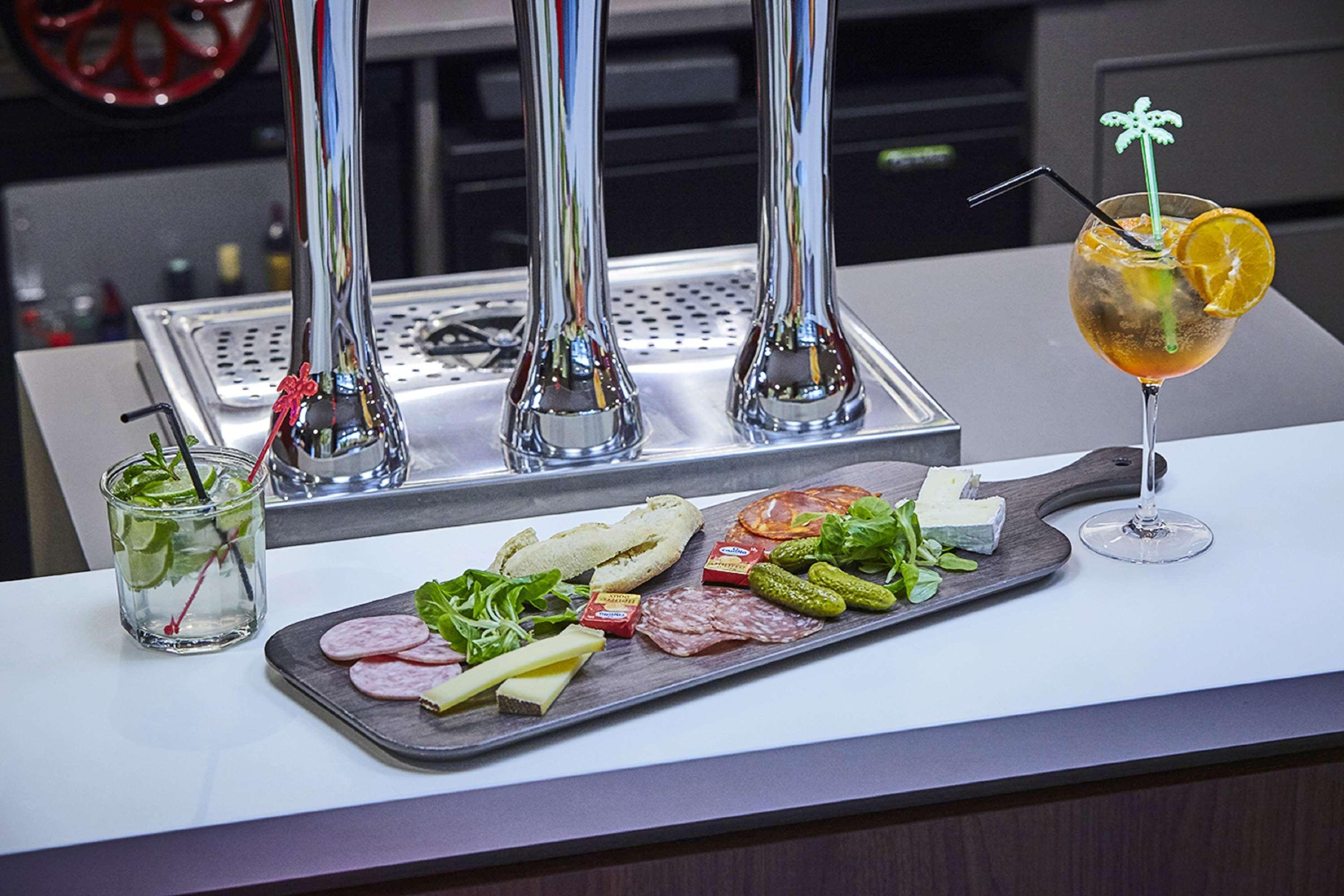 Hotel Campanile Argenteuil Zewnętrze zdjęcie
