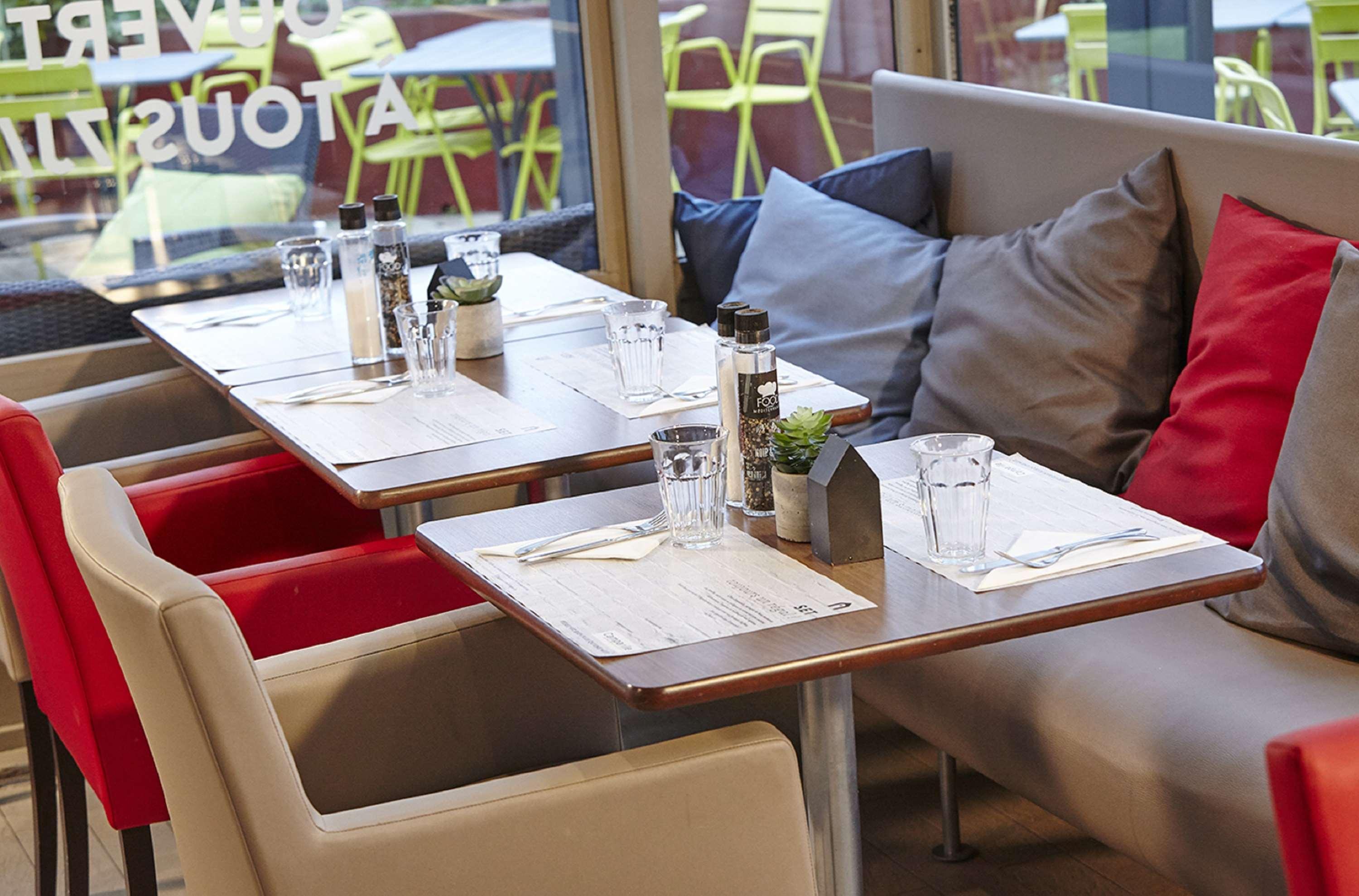 Hotel Campanile Argenteuil Zewnętrze zdjęcie
