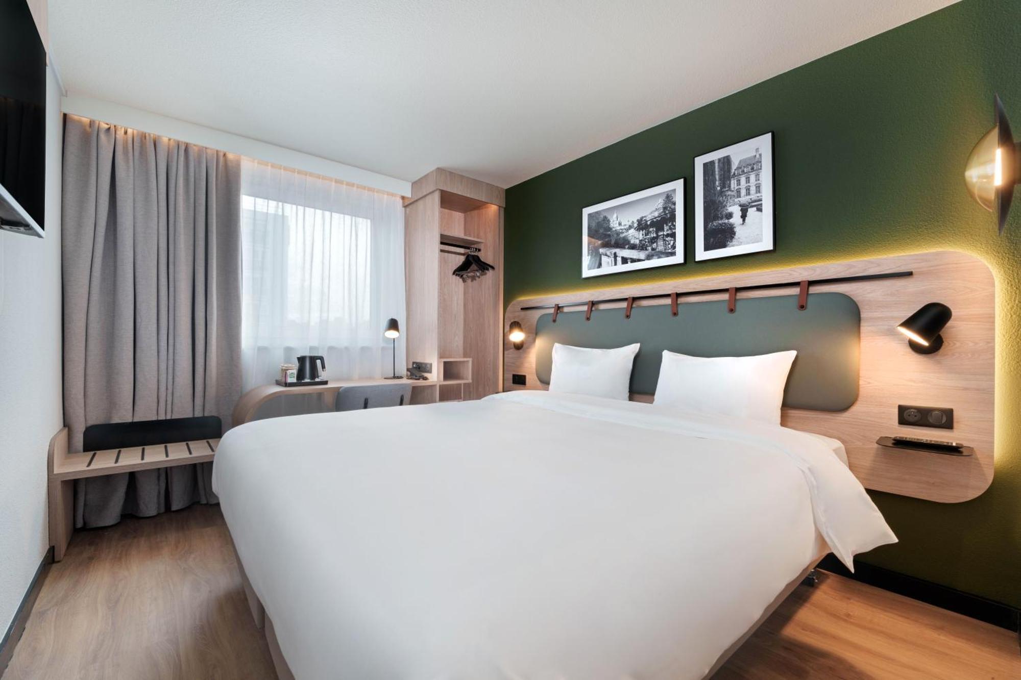 Hotel Campanile Argenteuil Zewnętrze zdjęcie