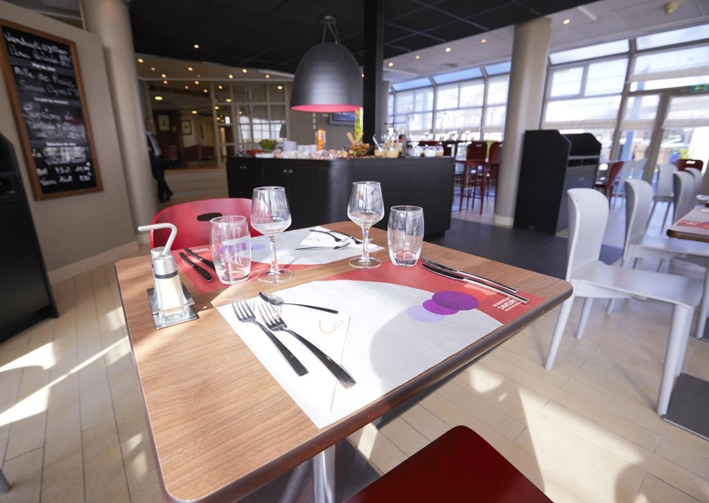 Hotel Campanile Argenteuil Zewnętrze zdjęcie